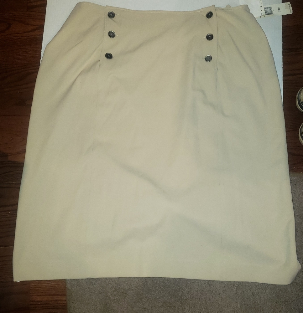 Rena Rowan woman khaki skirt plus size 24 W 24w stretchy cy